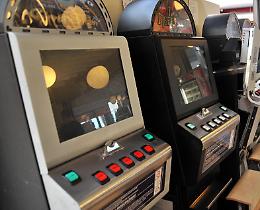 Contro il gioco d'azzardo regole e orari molto stretti
