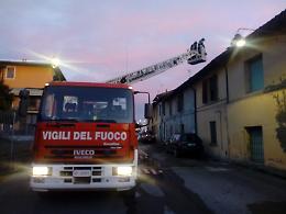 Incendio, una casa distrutta e una danneggiata