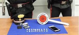 Detenzione e spaccio di droga, arrestato 24enne