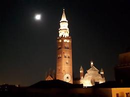 FOTO La Luna piena più brillante del 2019