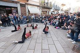 Le immagini di 'Su e giù per il Corso' dedicato alla street dance
