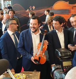 La liuteria di Cremona debutta al Salone del Mobile