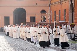 FOTO Pasqua 2019, la messa crismale nella cattedrale di Cremona
