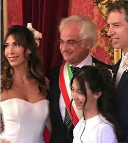 Giovetti celebra le nozze della sua capolista