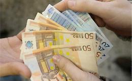 In fuga con i soldi, contatta l’anziana madre