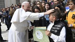  I piccoli eroi del bus dal Papa