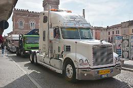 Un rombo per Mietta, camion raduno della generosità