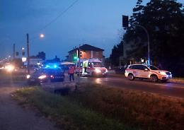 Auto si schianta contro un muretto, grave 39enne