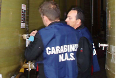 Controlli Nas in strutture anziani, 51 con irregolarità
