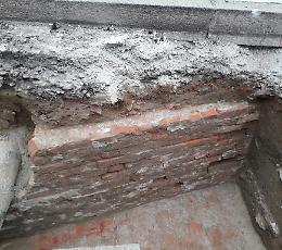 Largo Palestro, dal sottosuolo riemerge il passato