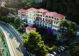Albergo chiuso, udienza. E sospese le rate del mutuo