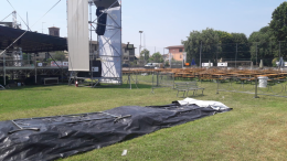 Cignone, si ribalta gioco gonfiabile: feriti due bambini