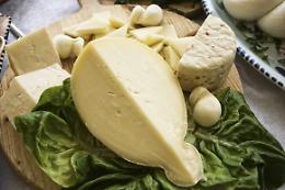 Dal cioccolato ai formaggi, dal buon cibo al vino: Lombardia da record