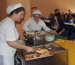 In mensa col pasto da casa, è ricorso al Tar