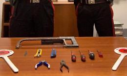 Attrezzi da scasso in auto, denunciati marito e moglie