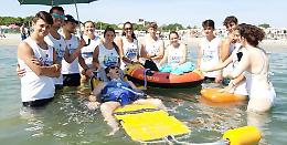Il mare, il sogno di Luca reso possibile grazie agli amici di Soncino