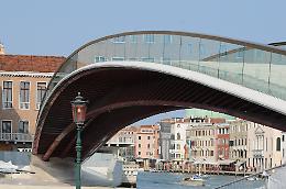 Venezia, errori nella costruzione del ponte: Calatrava condannato