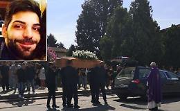 Addio a Gaetano, il don:  &laquo;Questa morte serve a tutti noi per illuminare i nostri giorni&raquo;