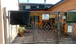 Rogo divora appartamento