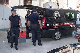 FOTO Omicidio della piccola Gloria, il sopralluogo dei Ris in via Massarotti