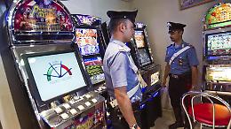 Prosciuga il conto della madre per giocare ai videopoker