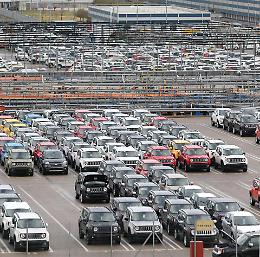 Auto nuove a Cremona, Volkswagen regina di luglio
