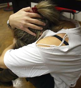 «Non vali niente, fai schifo», 3 anni e 2 mesi all'ex marito 