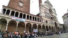 FOTO Fridays For Future, gli studenti scioperano per il clima a Cremona