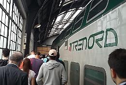 Pendolari, reclamo e scintille. Botta e risposta con Trenord