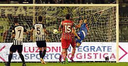 La Cremonese piega l'Ascoli