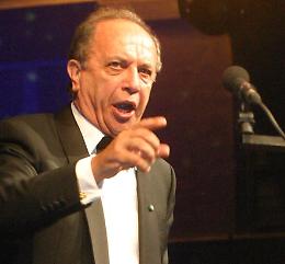 Baritono bolognese Leo Nucci dà l'addio alle scene