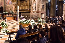 Commosso ultimo saluto a Nicola Mandara