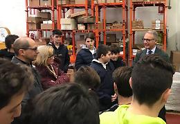 Le imprese si raccontano, 1.300 studenti in azienda