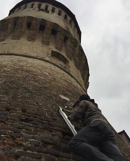 Rocca monitorata, studio per salvare la torre