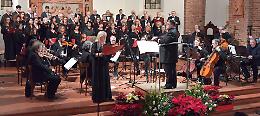  Coro e orchestra: applausi in San Francesco
