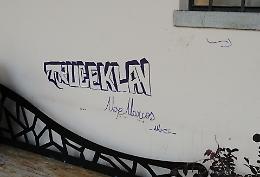 Scritte sui muri, Comune deturpato