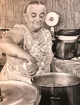 Addio a nonna Agnese regina della frittata con le rane