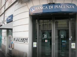 Bomba davanti alla banca, un anno di lavoro in cooperativa: reato estinto
