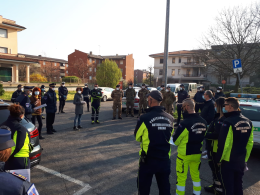 La distribuzione delle mascherine a Crema