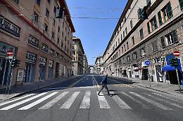 Coronavirus: ipotesi di altri 15 giorni di misure restrittive e in casa fino al 2 maggio