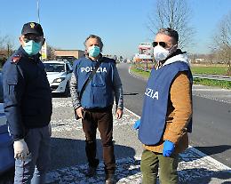Coronavirus, la Polizia ogni giorno sul fronte