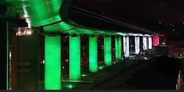Ponte: tricolore illumina pile e 'ricuce' Genova