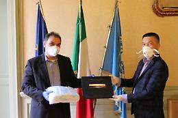 Coronavirus, 3.000 mascherine donate alla Provincia di Cremona