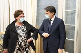 Coronavirus, l'infermiera della foto simbolo: 'Conte si è immedesimato in quello che abbiamo provato'