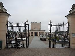 Cimiteri, funerali e mercato: orari e disposizioni a Castelleone