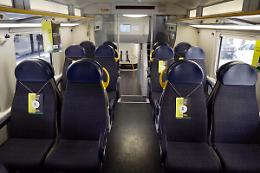 Trenord: «Nel primo giorno della Fase 2 il 25% dell'affluenza»