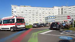 Ospedale di Cremona, reparti  verso la normalità