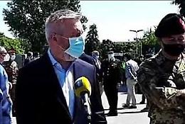 VIDEO Il ministro Guerini: «Decisiva collaborazione di tutte le istituzioni con i militari»