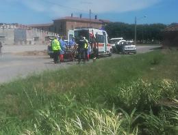 Scontro tra furgoncino e utilitaria, un ricoverato