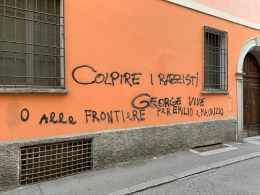 Atto vandalico notturno alla sede della Lega